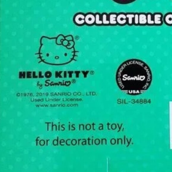 Hello Kitty Collectible Ornament Wearing Pink Dress & A Red Bow - Picture 8 of 9